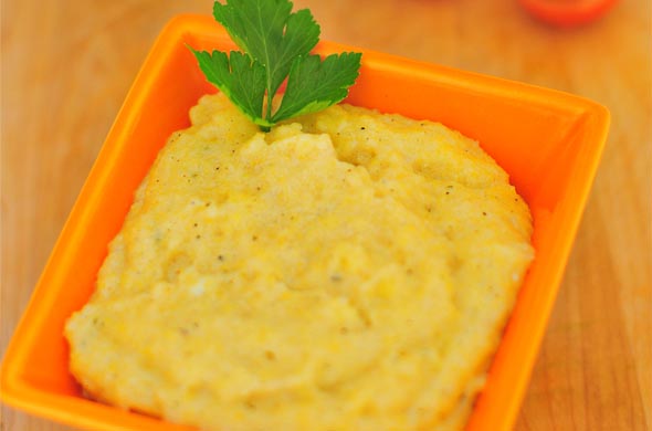 Petit pot de tapioca pour bébé