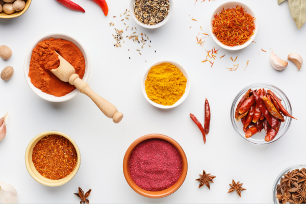 Introduire Les Epices Douces Herbes Et Aromates Dans L Alimentation De Bebe Cuisine De Bebe