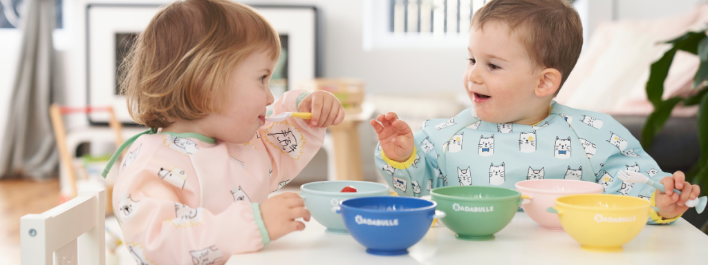 Vaisselle bébé : les indispensables pour les repas